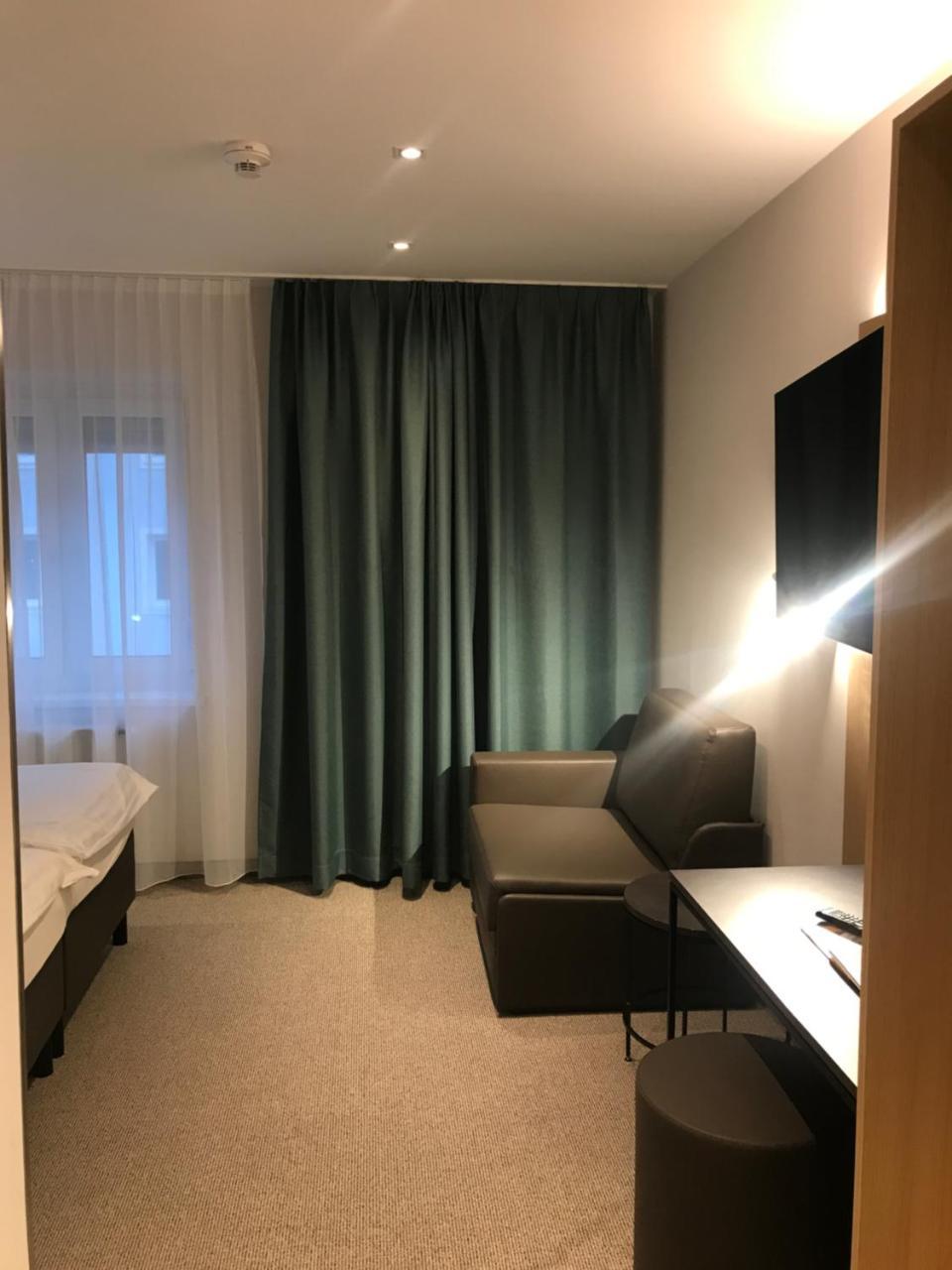 Hotel-Gasthof Graf Sankt Poelten Esterno foto