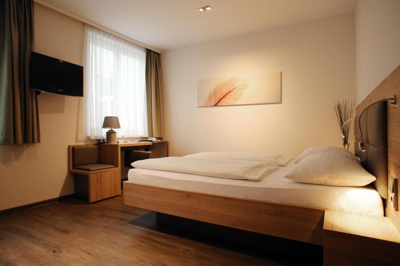 Hotel-Gasthof Graf Sankt Poelten Esterno foto